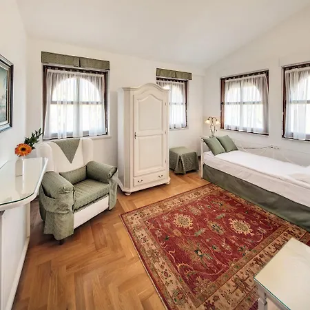 Vulin Veruda Villa *