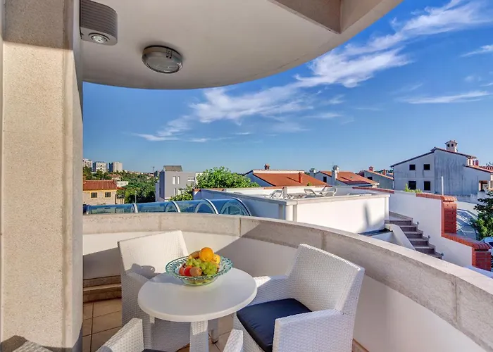 Vulin Veruda ヴィラ *